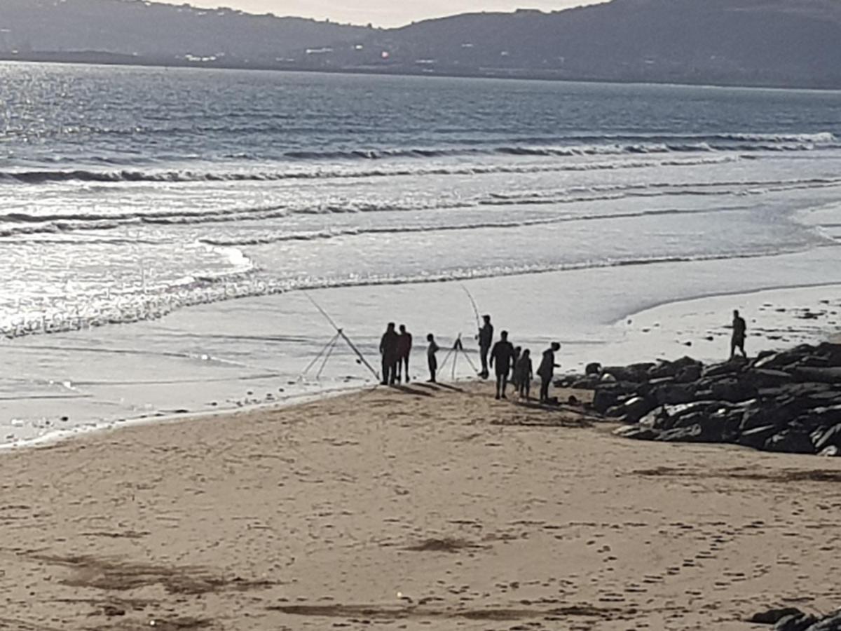 Driftmark Beachfront Location Aberavon Beach Sea Views Large Driveway Parking Private Site Fibre Optic Wi Fi Port Talbot Esterno foto